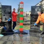 Волонтеры Казанского района заботятся о памятниках и мемориалах ВОВ