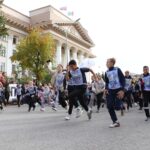 Около 10 с половиной тысяч жителей Тюменской области вышли на старт «Кросса наций»