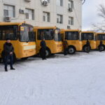 10 новых школьных автобусов пополнили автопарки школ Ярковского района